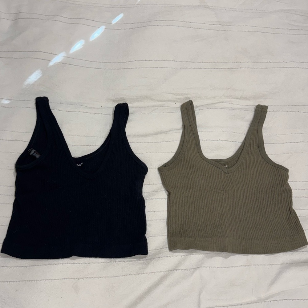 Out from Under Ribbed Crop Tops